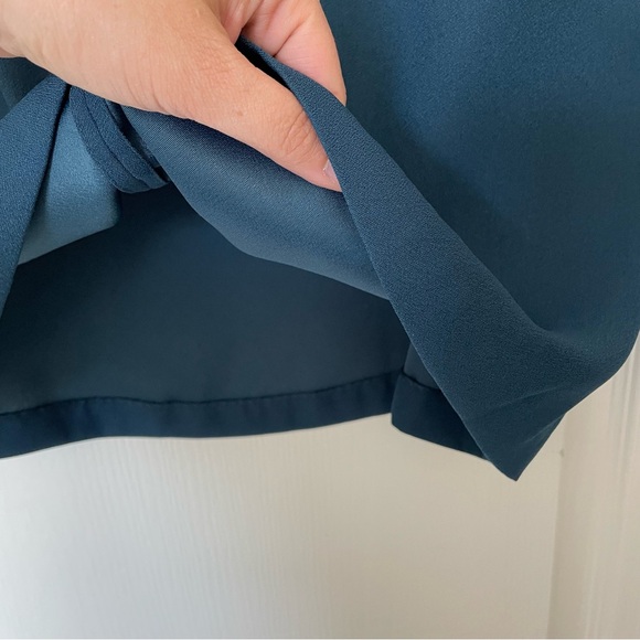 Club Monaco | Crop Boxy Fit Blouse - Size M - Picture 3 of 5